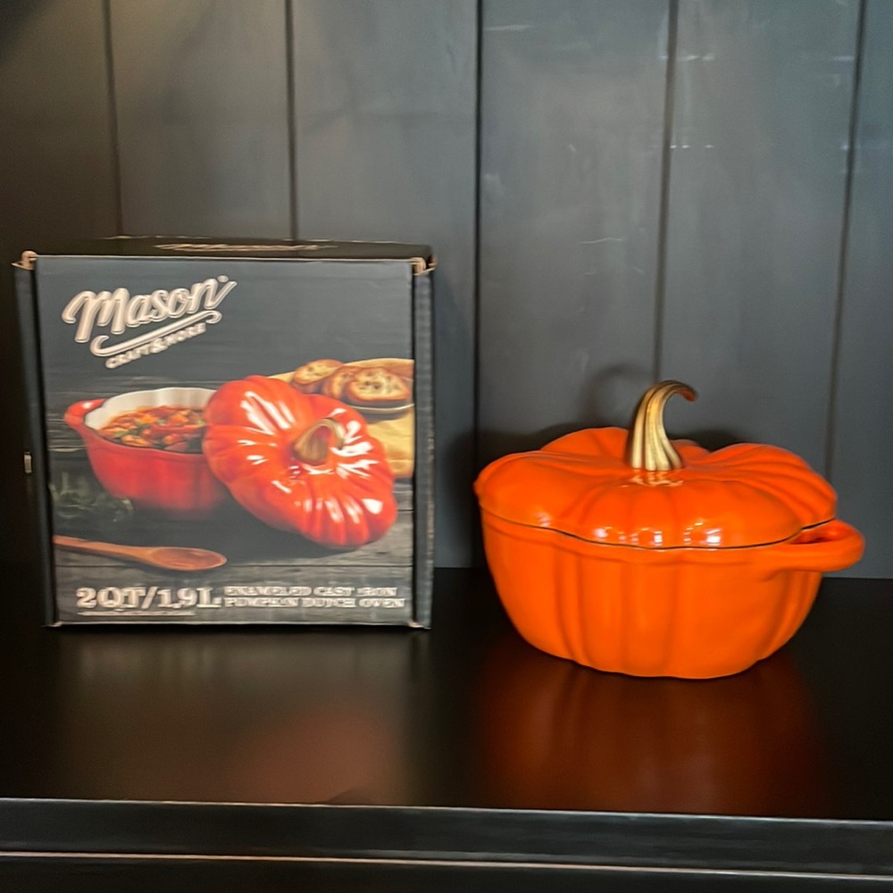 2 Qt. Cast Iron Pumpkin Dutch Oven